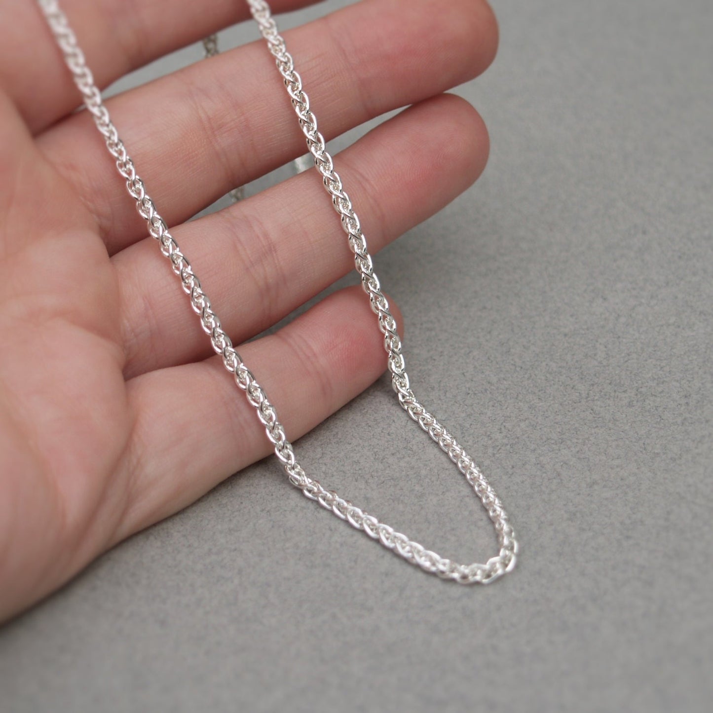Oxidised or polished silver 2.5mm wide spiga chain