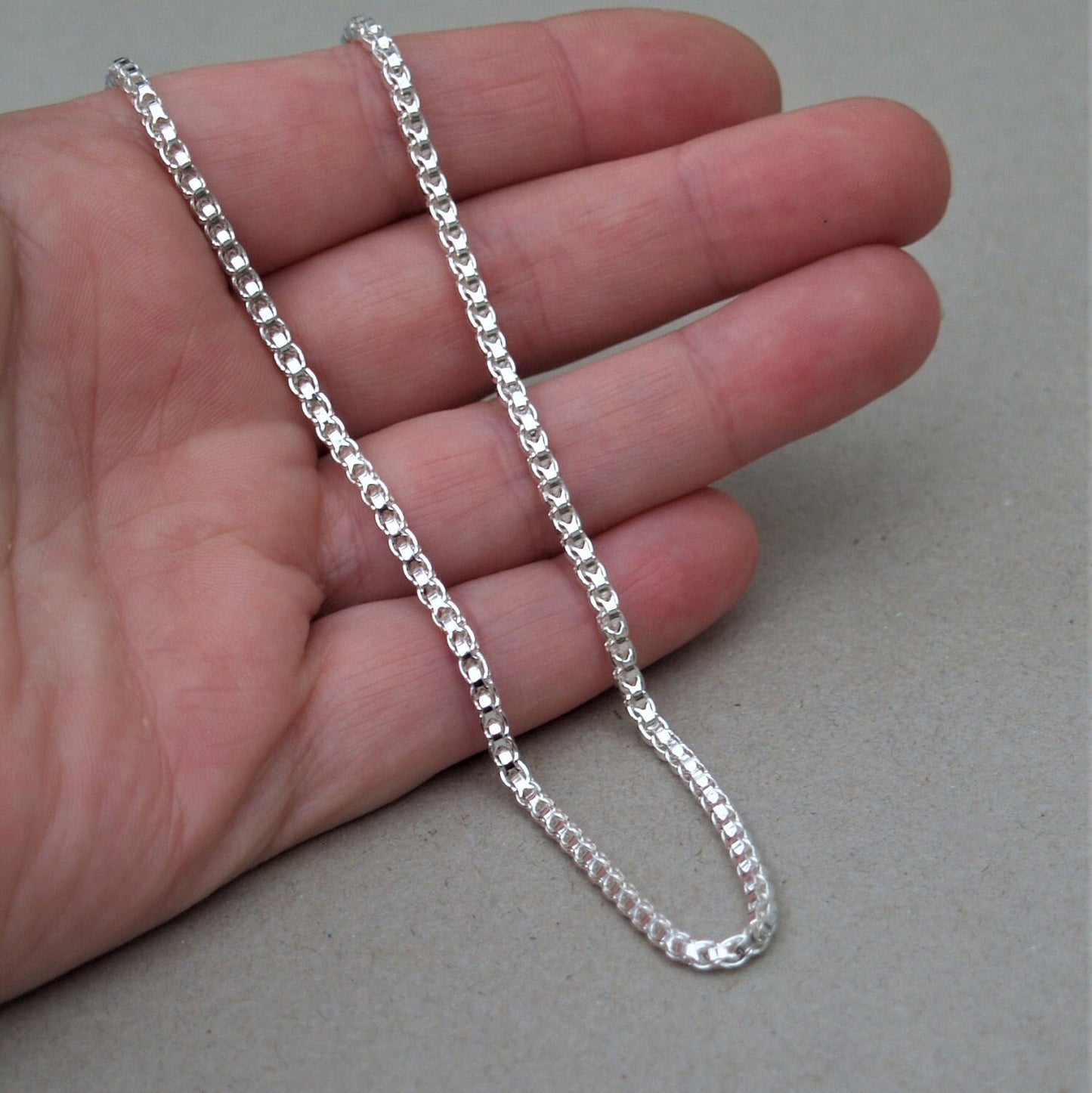 Silver 2.5mm wide dovetail chain - Oxidised or polished