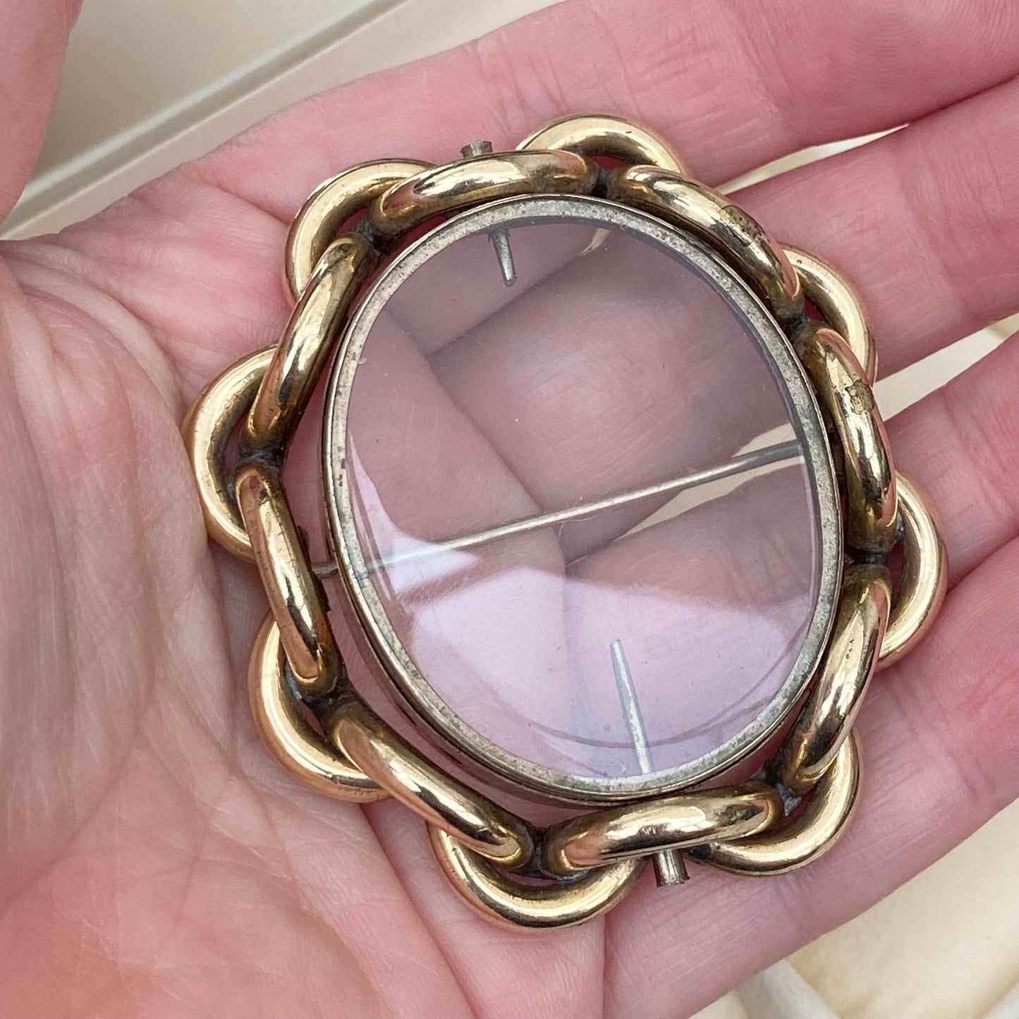 Vintage large gold plated base metal double sided swivel case brooch