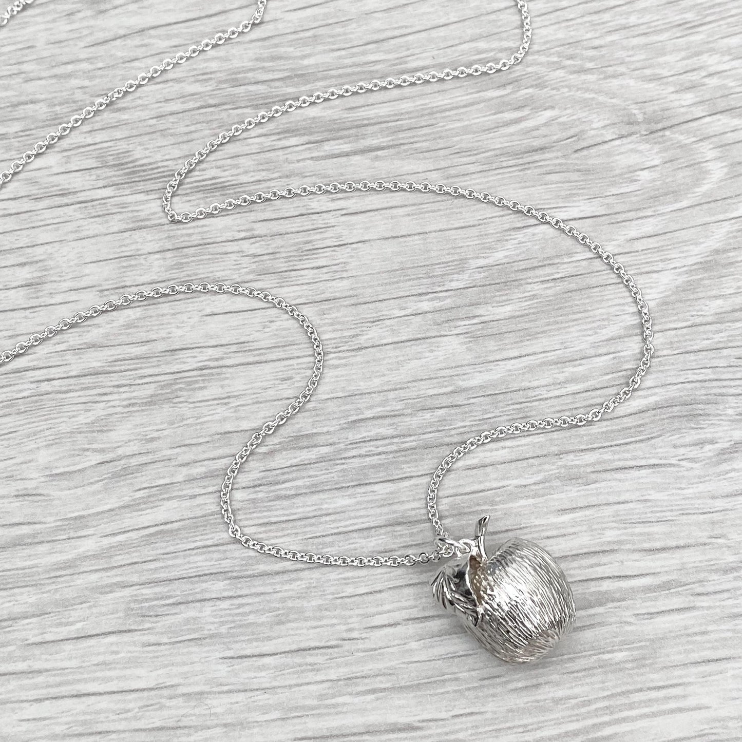 Vintage 1970s large solid silver apple pendant on a new 28” silver trace chain