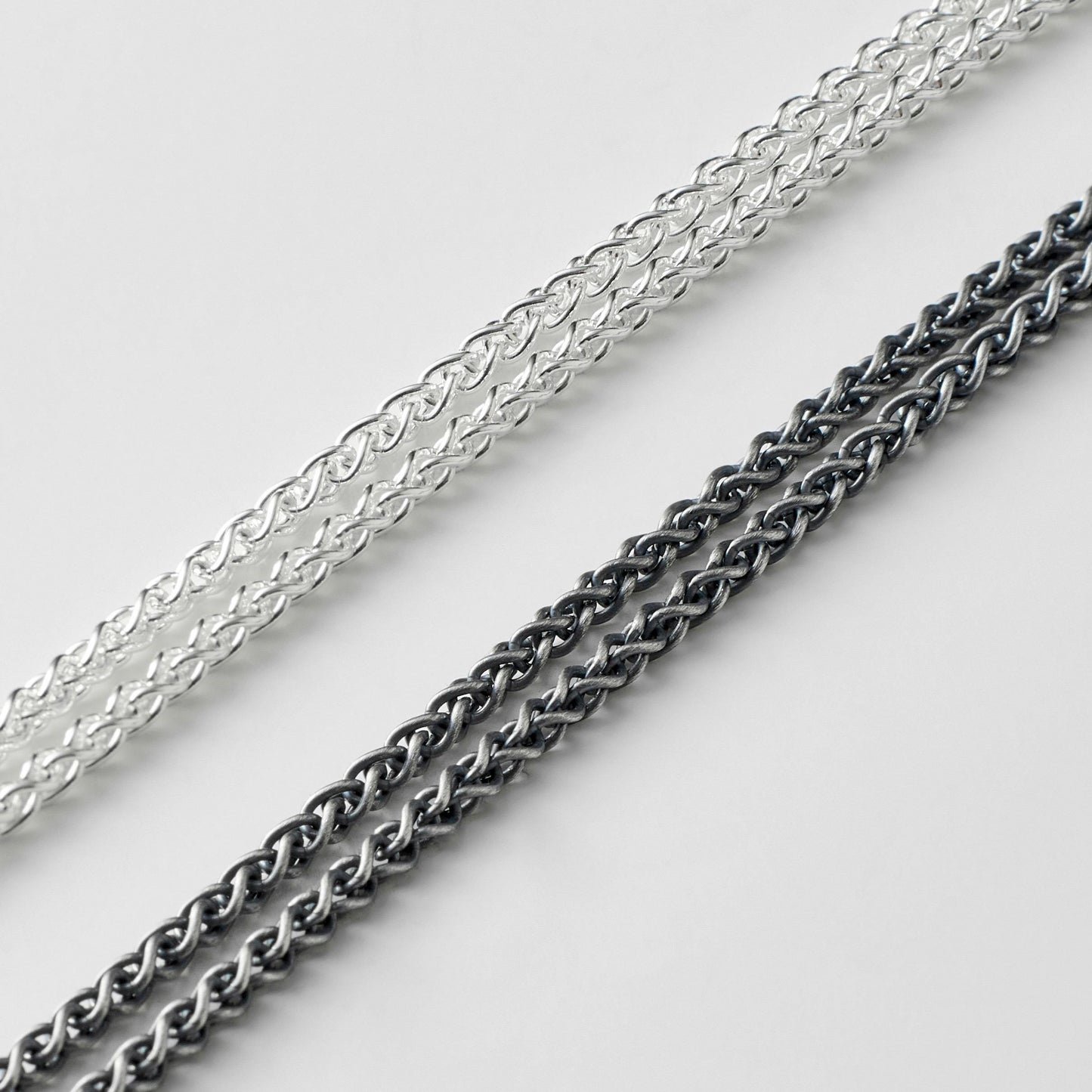 Oxidised or polished silver 2.5mm wide spiga chain