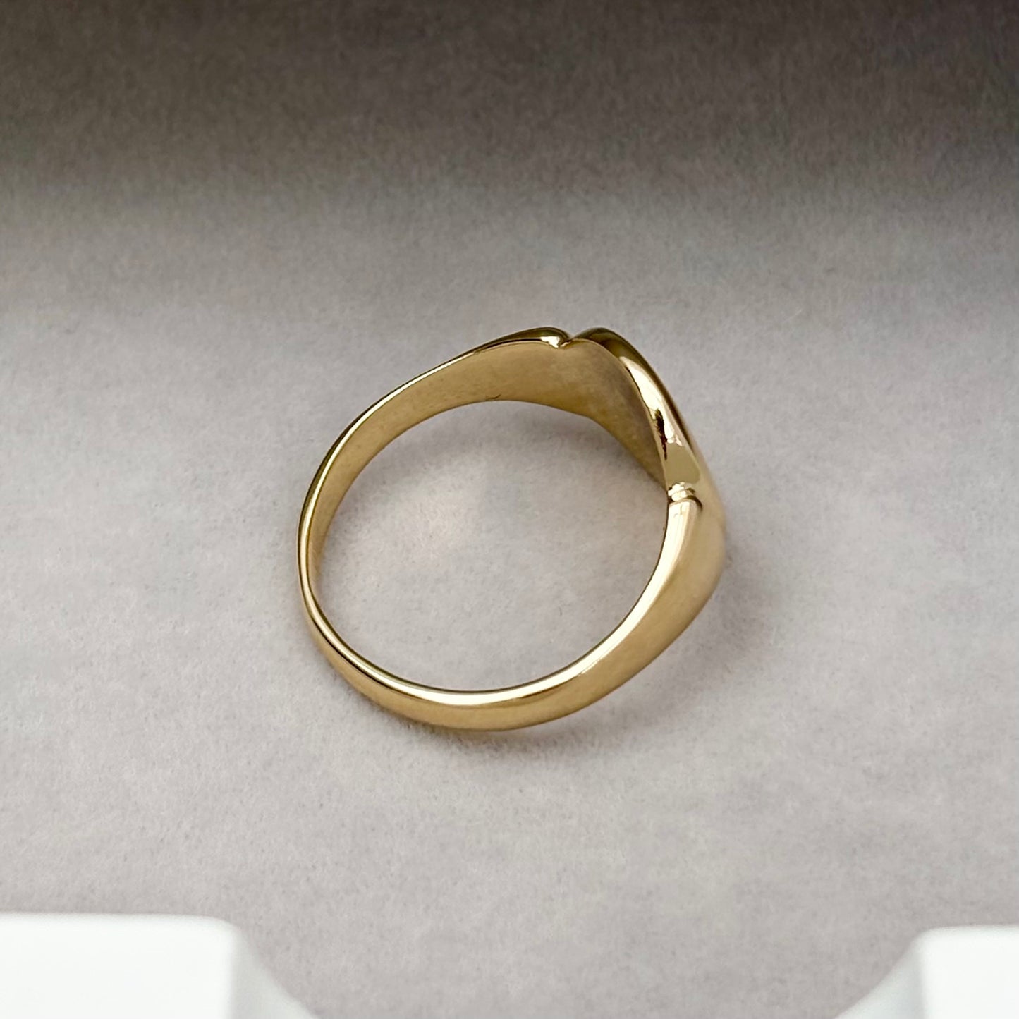 Special order - Vintage 1960s 9ct Yellow Gold Oval Signet Ring