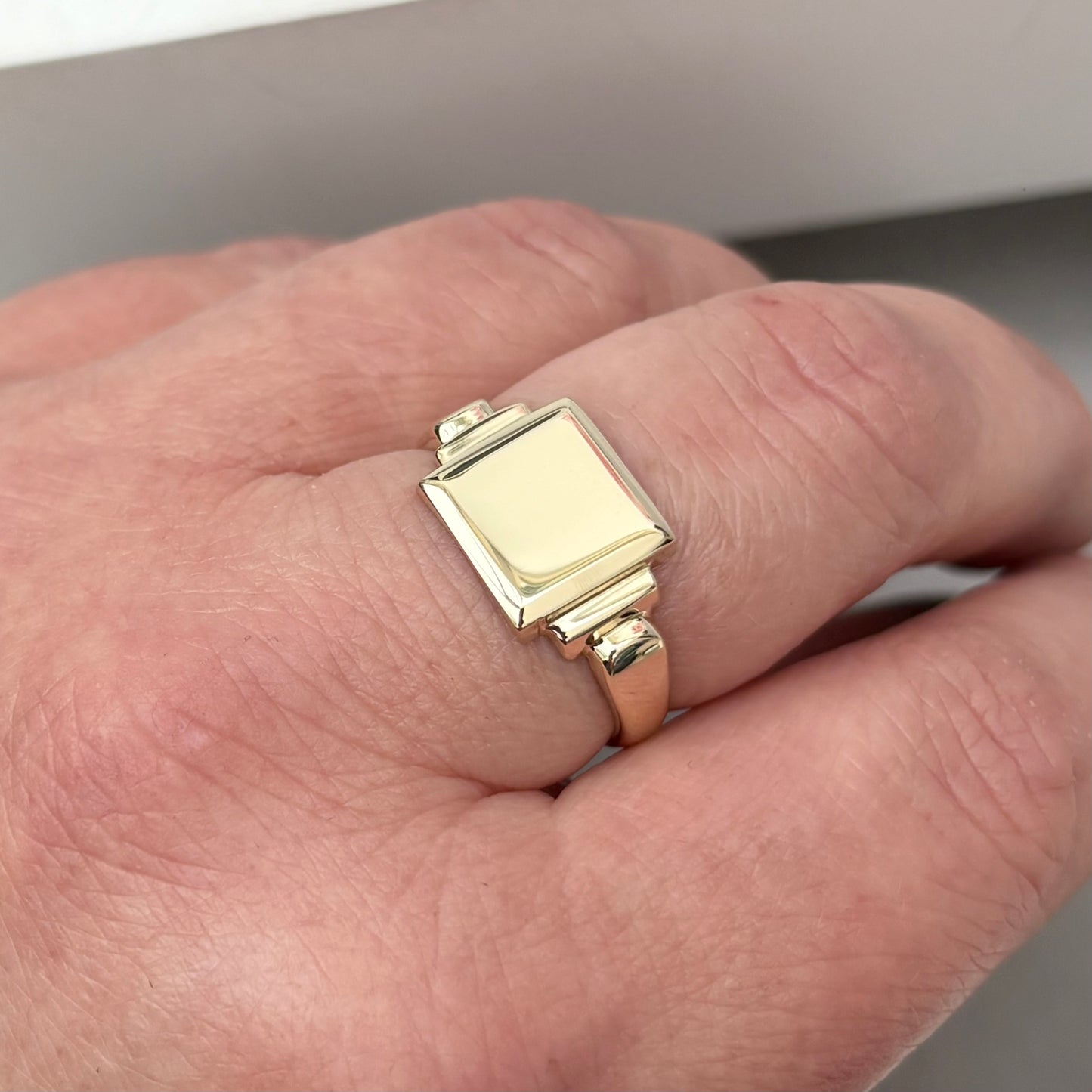Just in! Vintage 1940s 9ct Yellow Gold Square Signet Ring