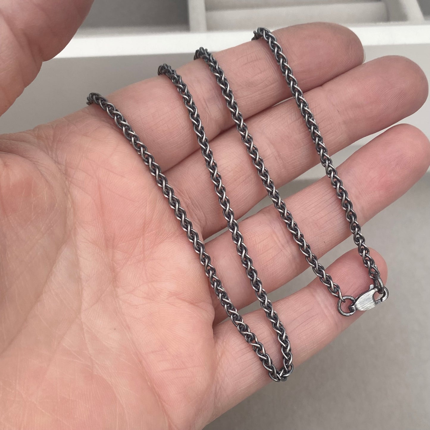 Oxidised or polished sterling silver 2.5mm wide spiga chain