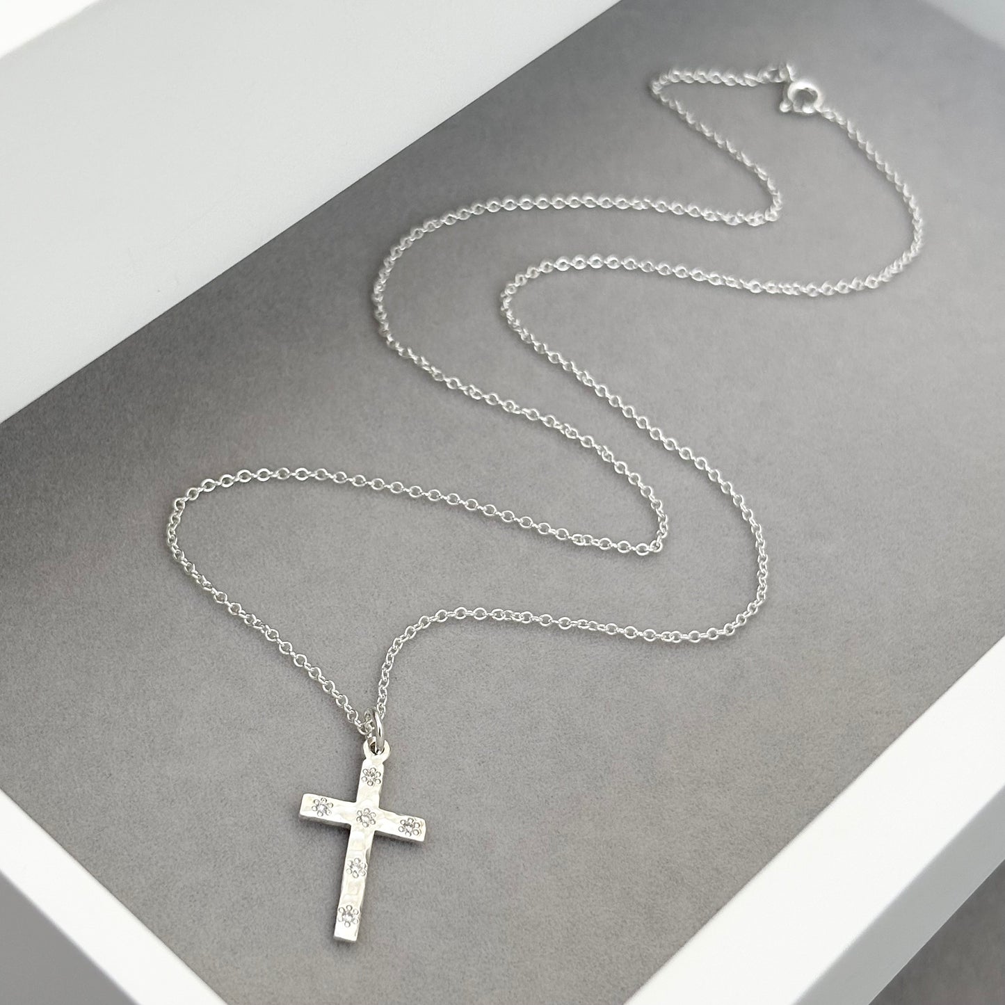 Handmade solid sterling silver floral set natural diamond hammered small cross pendant on a 1.2mm trace chain