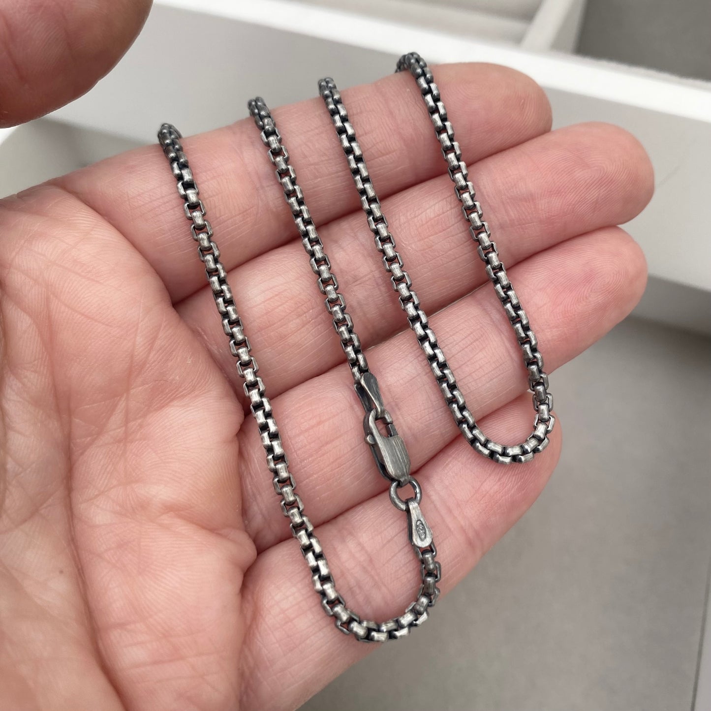 Oxidised or polished solid sterling silver 2.5mm wide box belcher chain