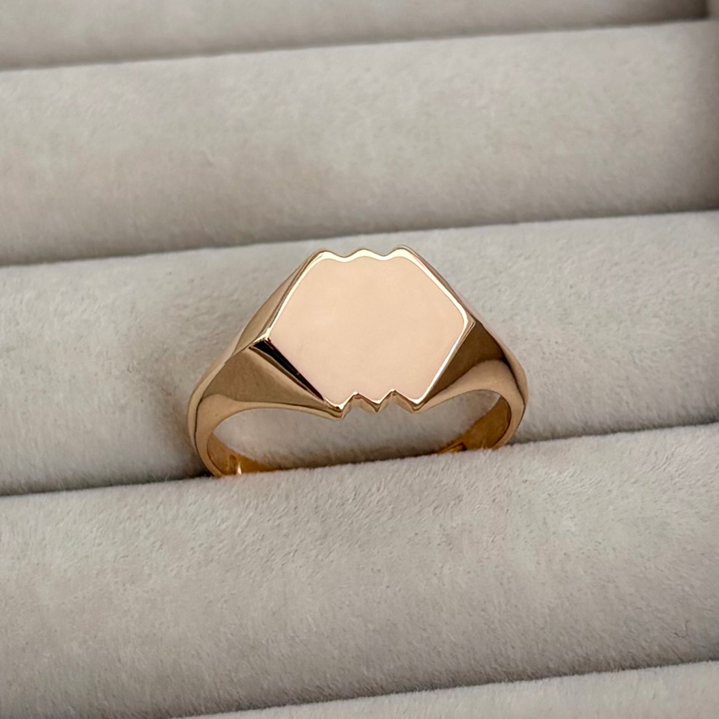 Vintage 1950s 9ct Rose Gold Unique Shape Signet Ring