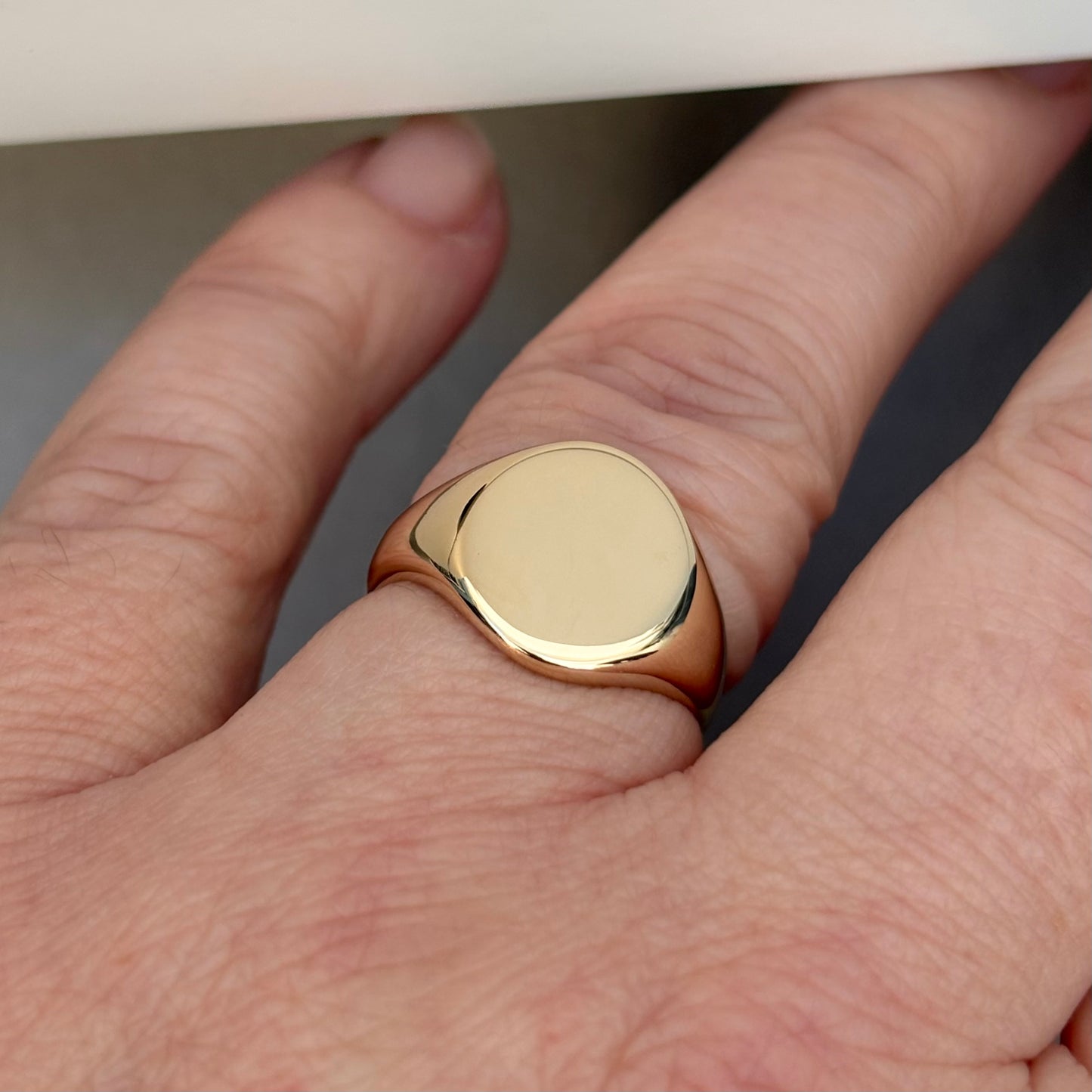 Special order - Vintage 9ct yellow gold classic oval signet ring