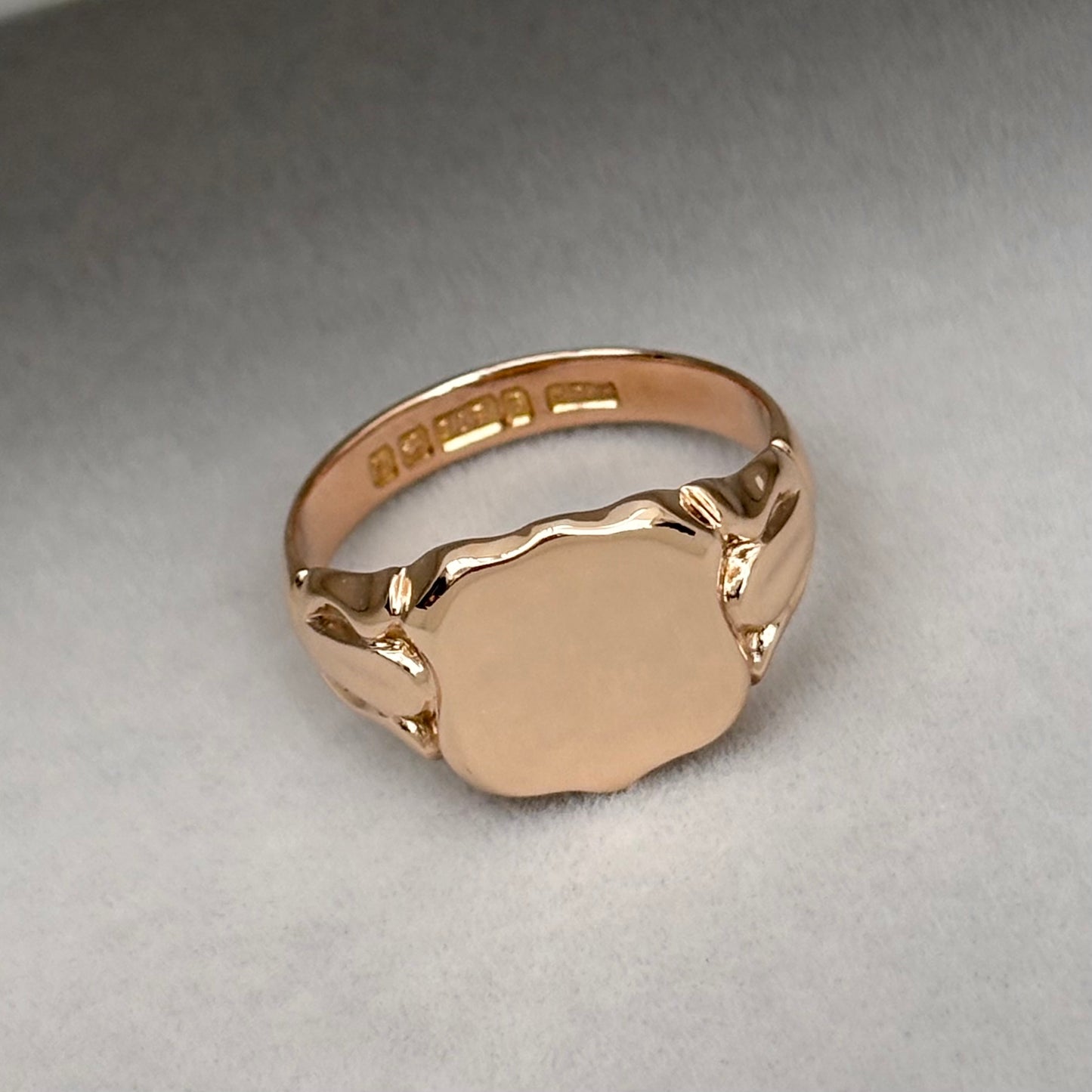 Special order - Vintage 1920s 9ct rose gold shield signet ring