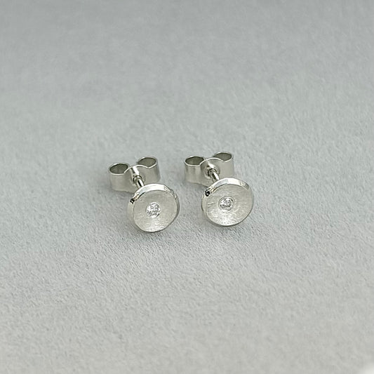 New arrival! Handmade 9ct yellow, rose or white gold tiny 4mm disc petal diamond stud earrings