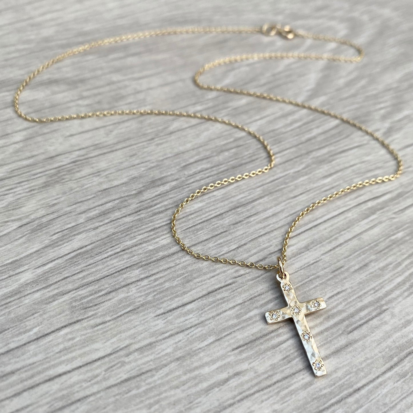 Handmade 9ct solid yellow gold floral set diamond hammered cross pendant on a  trace chain