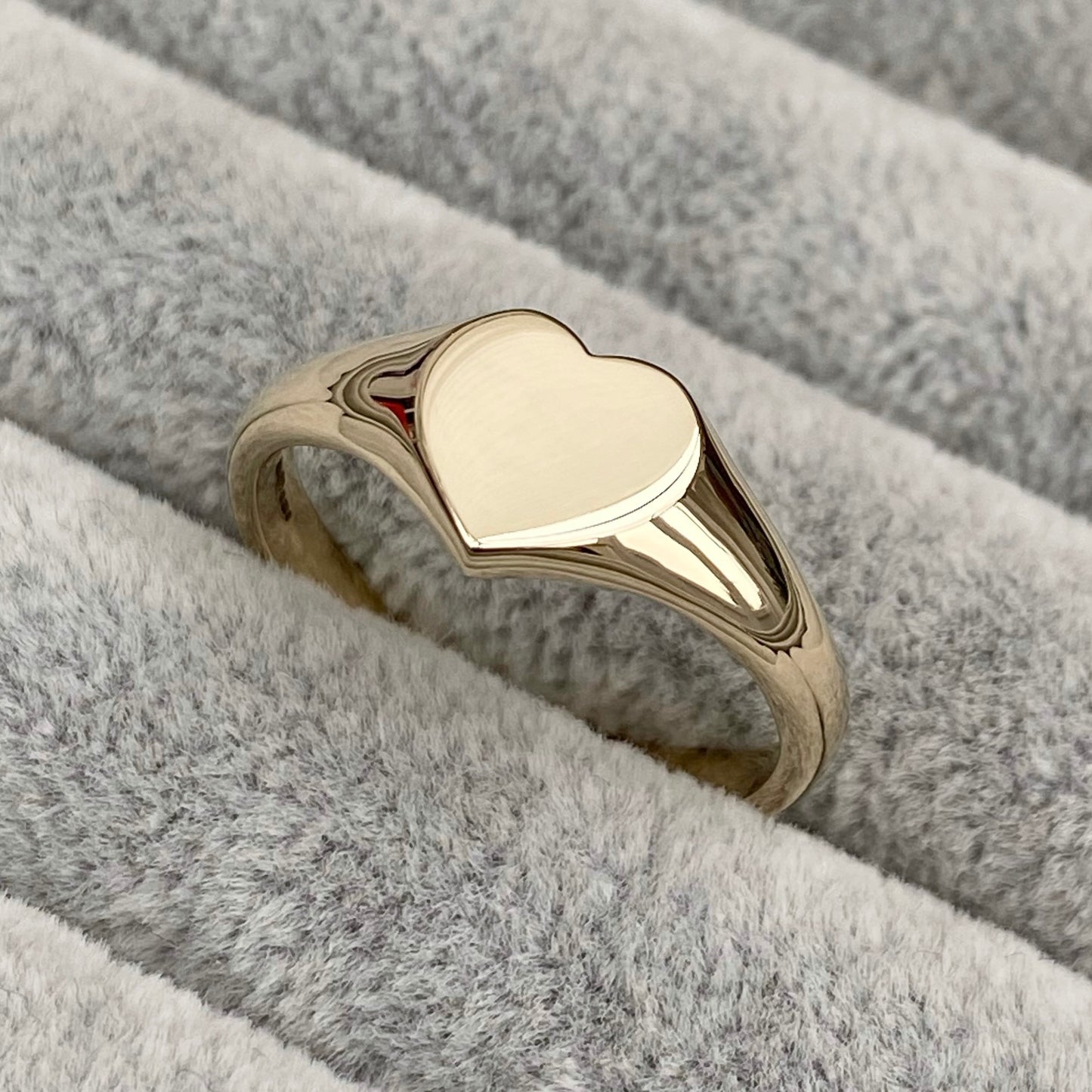 Handmade 9ct yellow gold ladies small heart signet ring