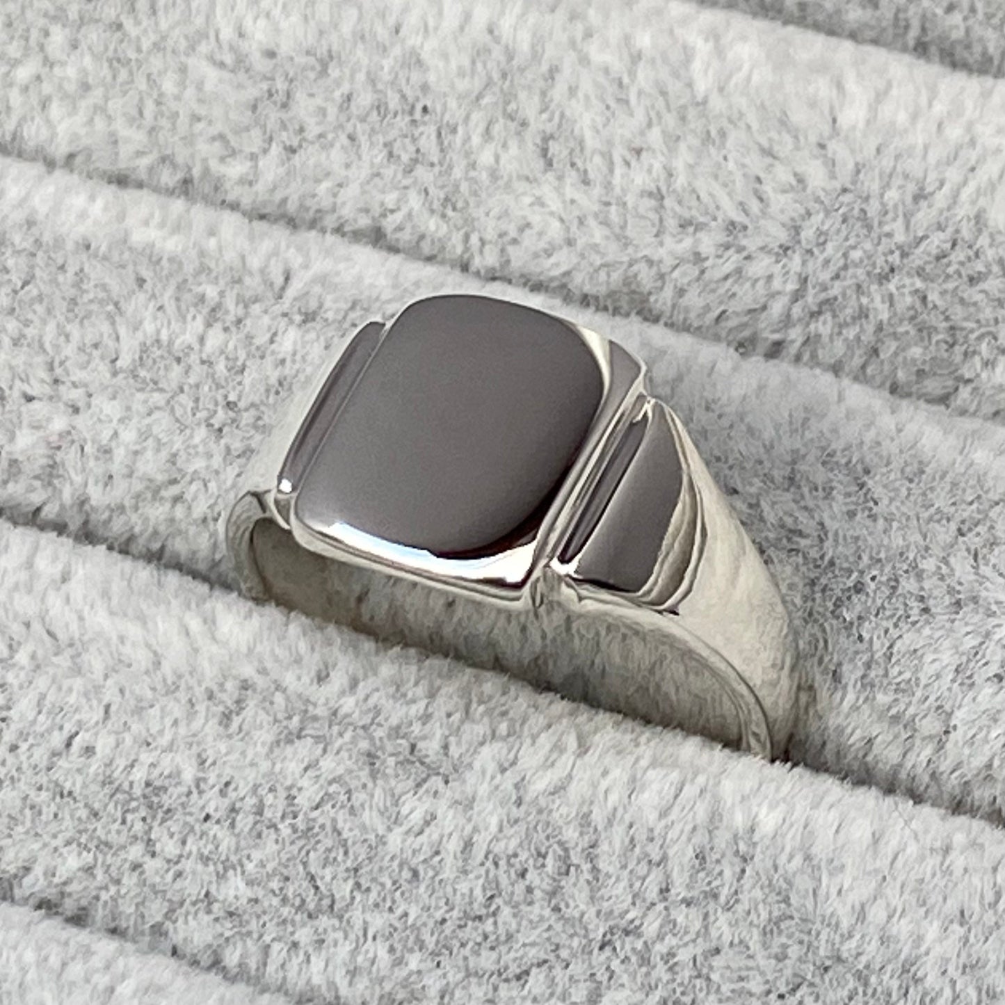 New - Vintage inspired silver polished cushion signet ring - Made to order in sizes J to X - 4 3/4 to 11 1/2 - Can be hand engraved