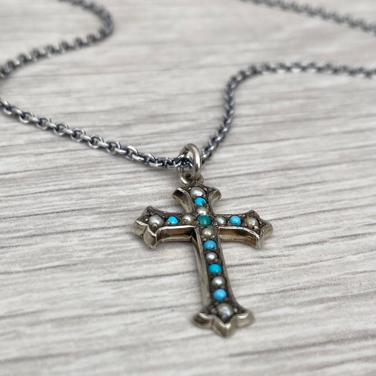 Vintage silver turquoise and pearl forked cross pendant - New oxidised silver 1.9mm wide trace 24 inch chain