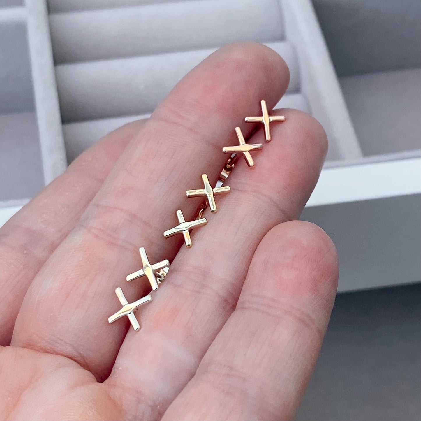 Handmade 9ct yellow, white or rose gold cross kiss stud earrings