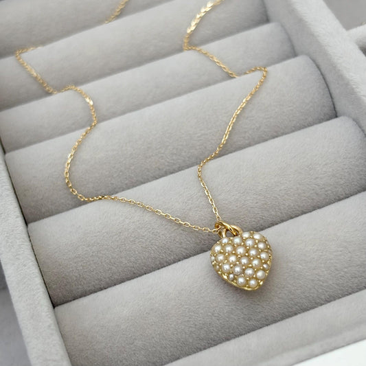 Vintage 14ct yellow gold split seed pearl puff heart charm pendant on a new fine 0.8mm 9ct yellow gold chain