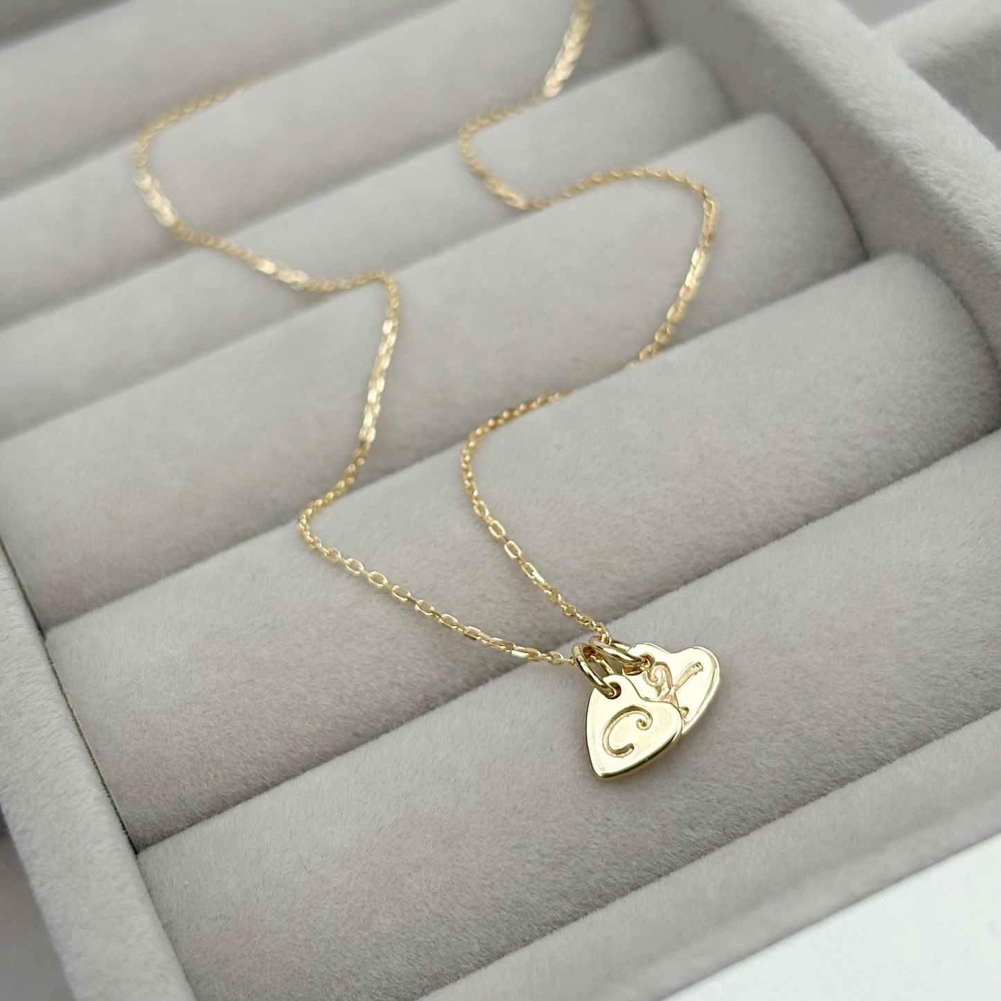 9ct solid yellow gold tiny heart charm pendants and fine chain