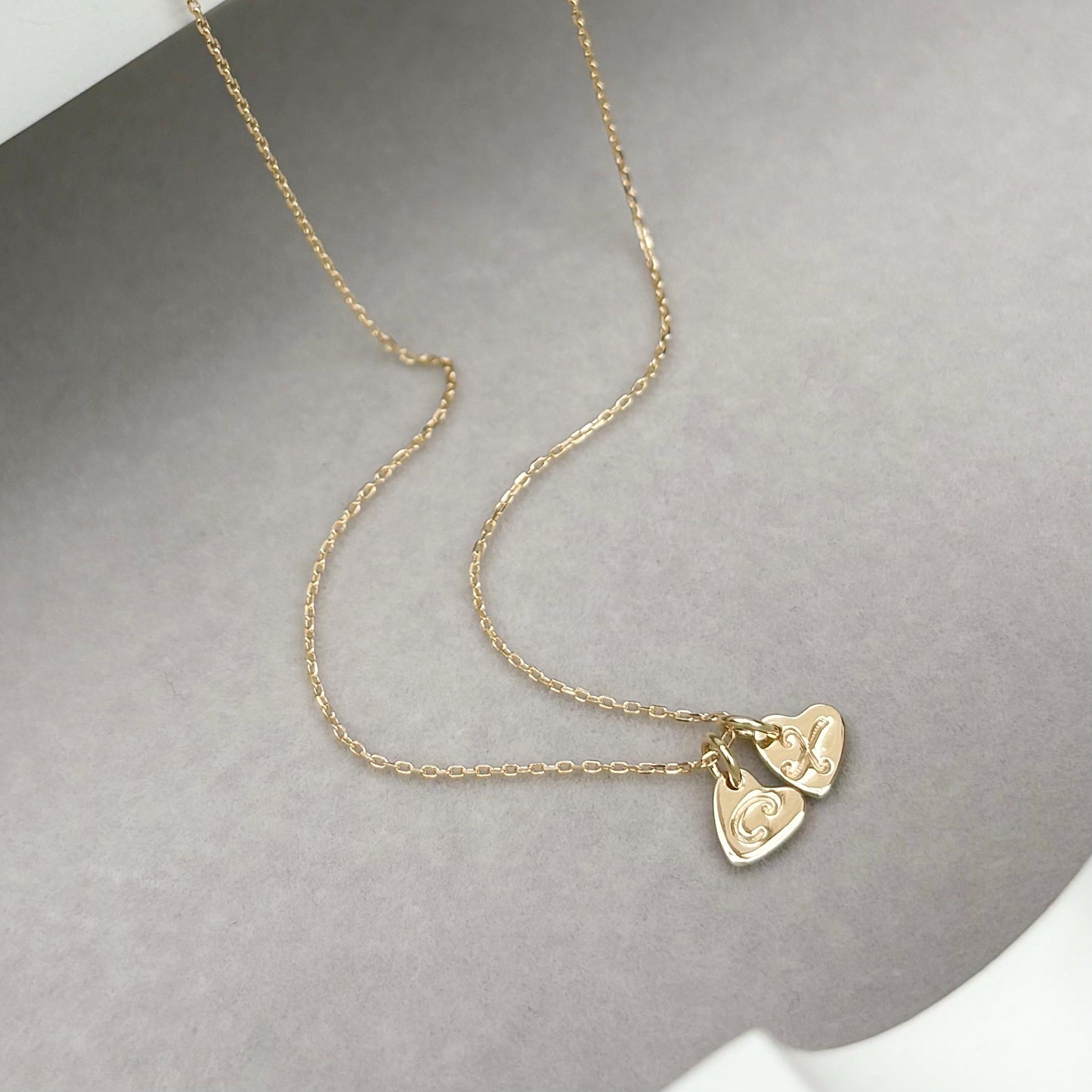 9ct solid yellow gold tiny heart charm pendants and fine chain