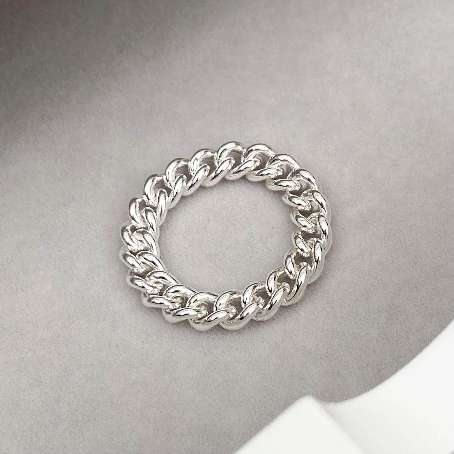 New listing - Solid sterling silver round curb chain ring
