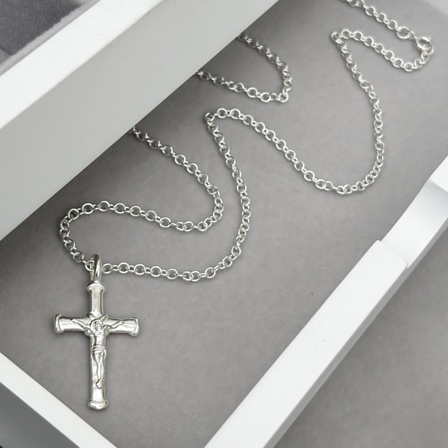 Sample sale - Solid sterling silver crucifix pendant on a trace chain