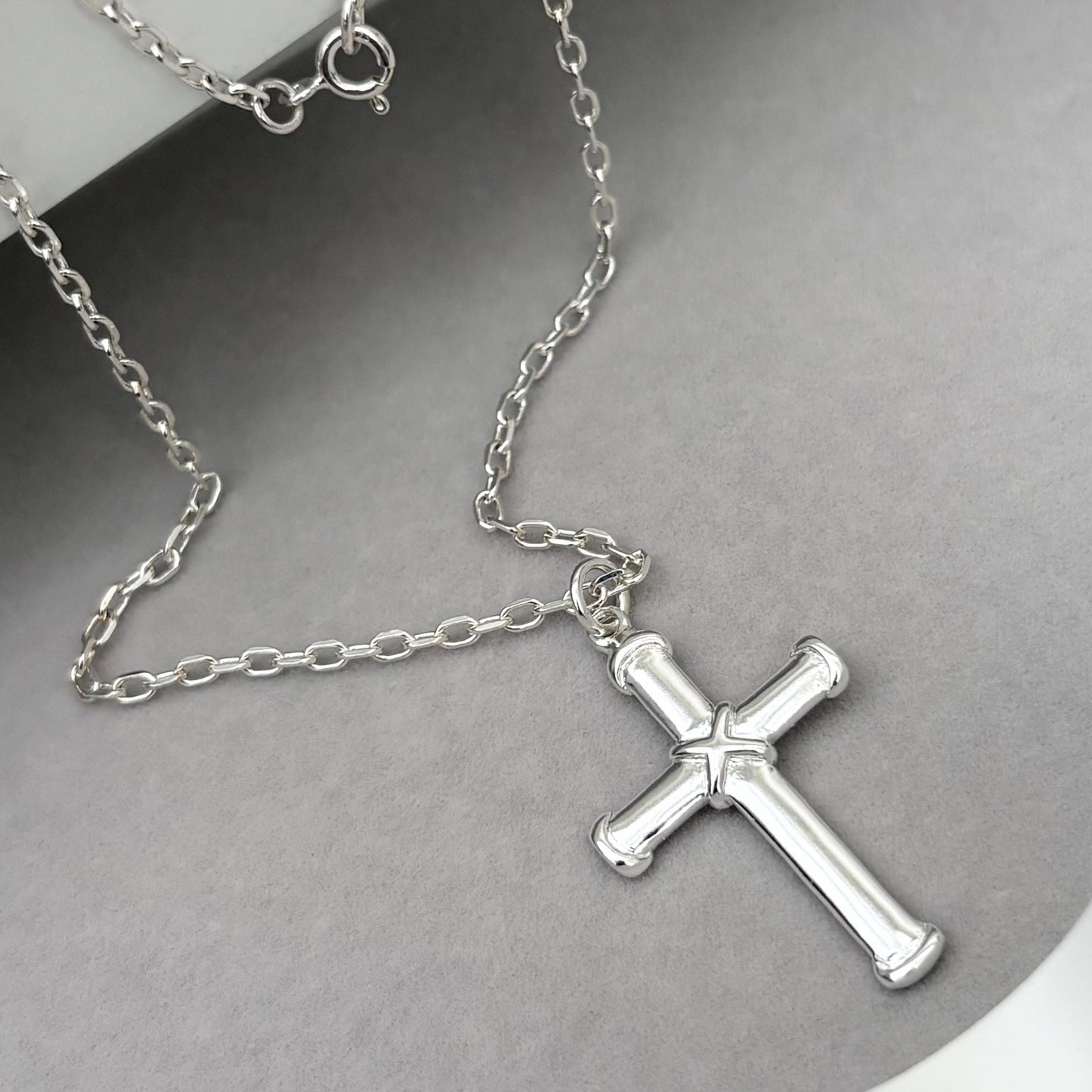 Sample sale - Solid sterling silver cross pendant on a diamond cut trace chain