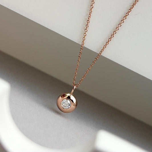 Handmade 9ct solid rose, yellow or white gold 4mm 0.25ct round lab diamond nugget pendant on a trace chain