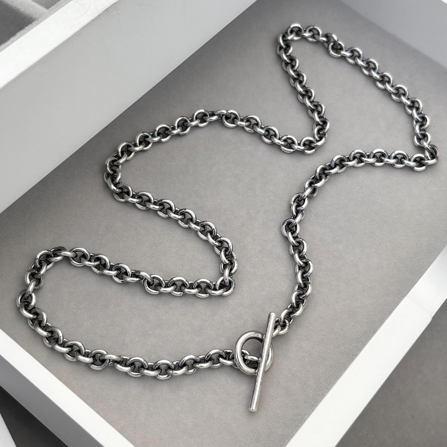 Sample sale - Antiqued solid sterling silver heavy 6mm wide cable chain and t bar design
