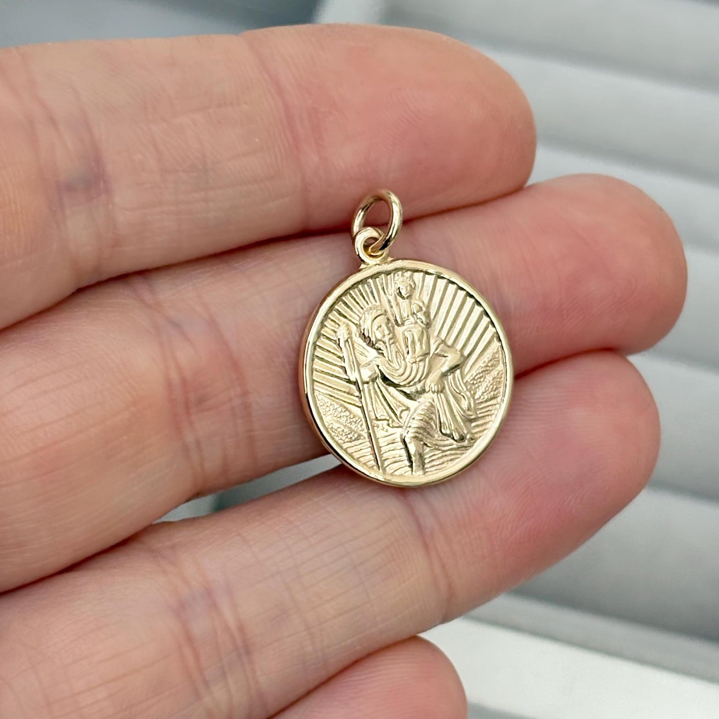 Sample sale - Solid 9ct yellow gold round Saint Christopher pendant