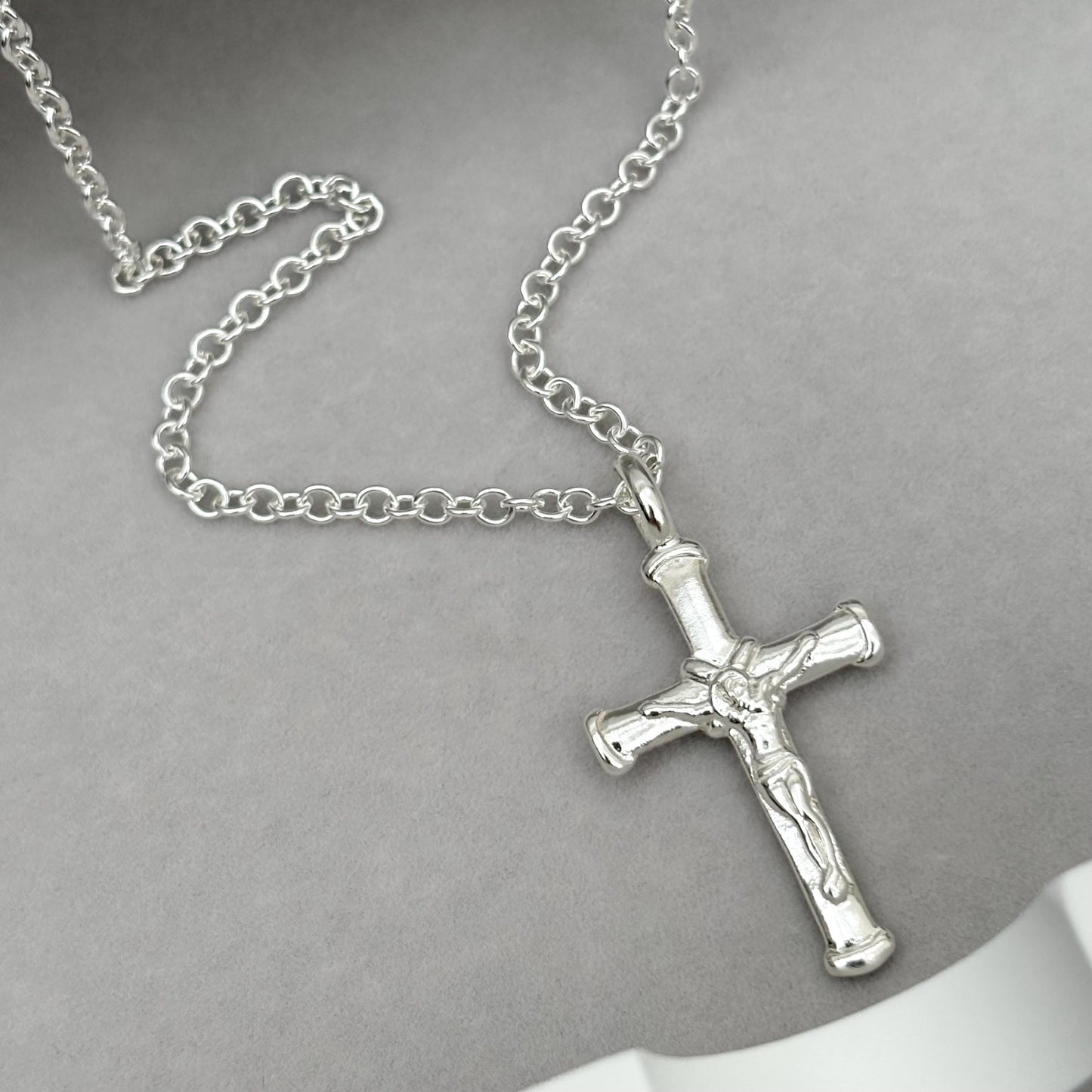 Sample sale - Solid sterling silver crucifix pendant on a trace chain