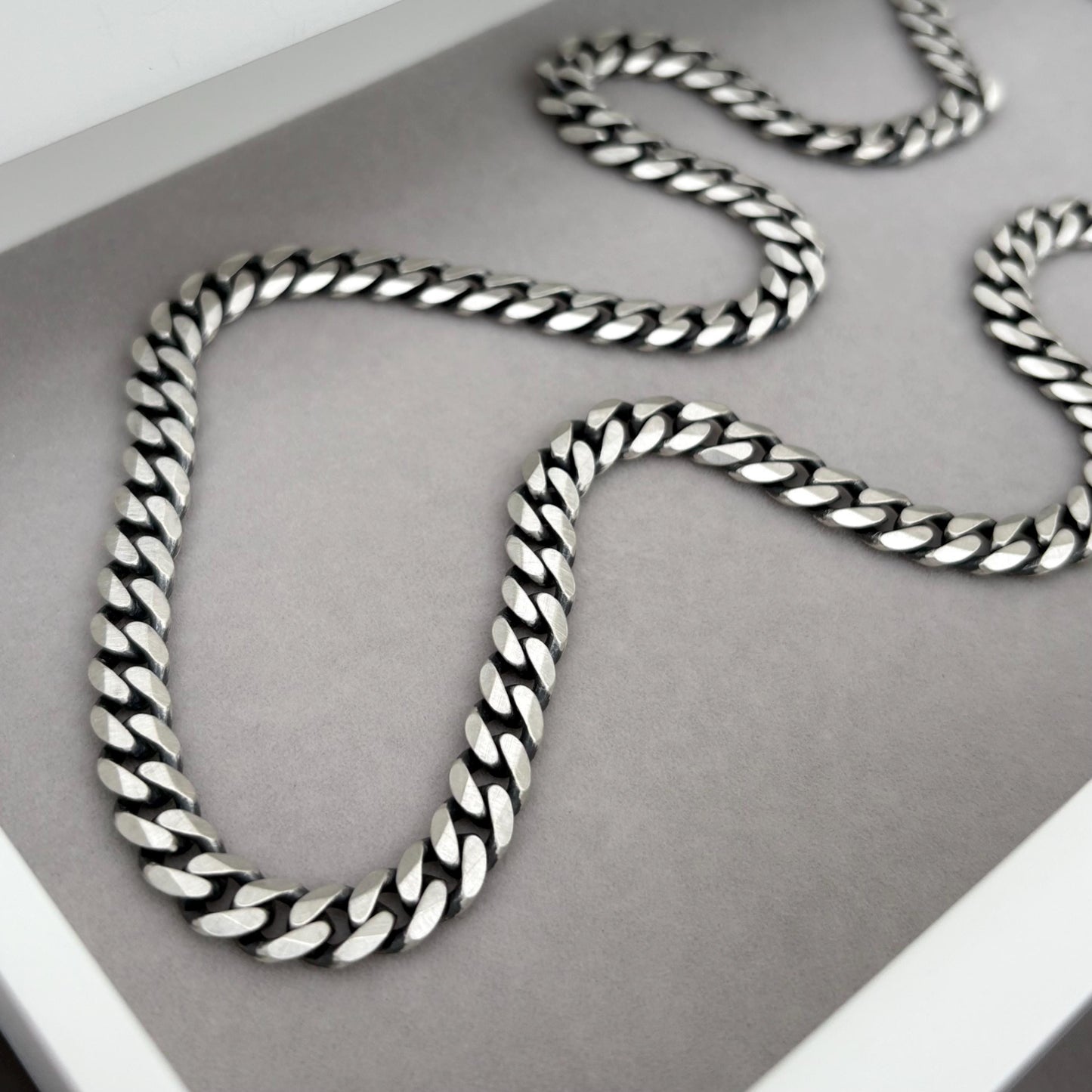 New listing - Antiqued brushed finished solid sterling silver heavy 6.6mm wide curb chain