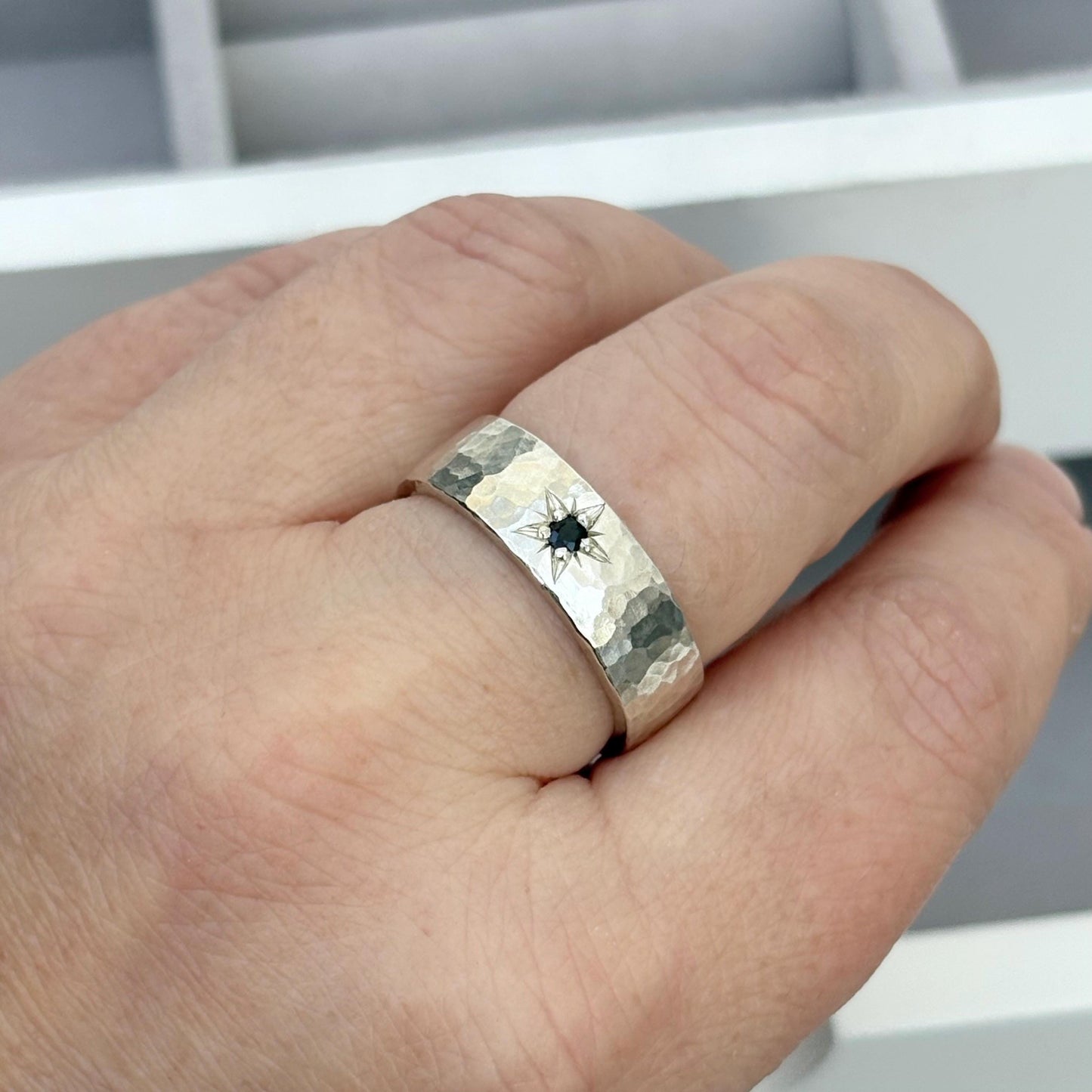 Sample sale - Handmade solid sterling silver hammered ring with a star engraved set black sapphire