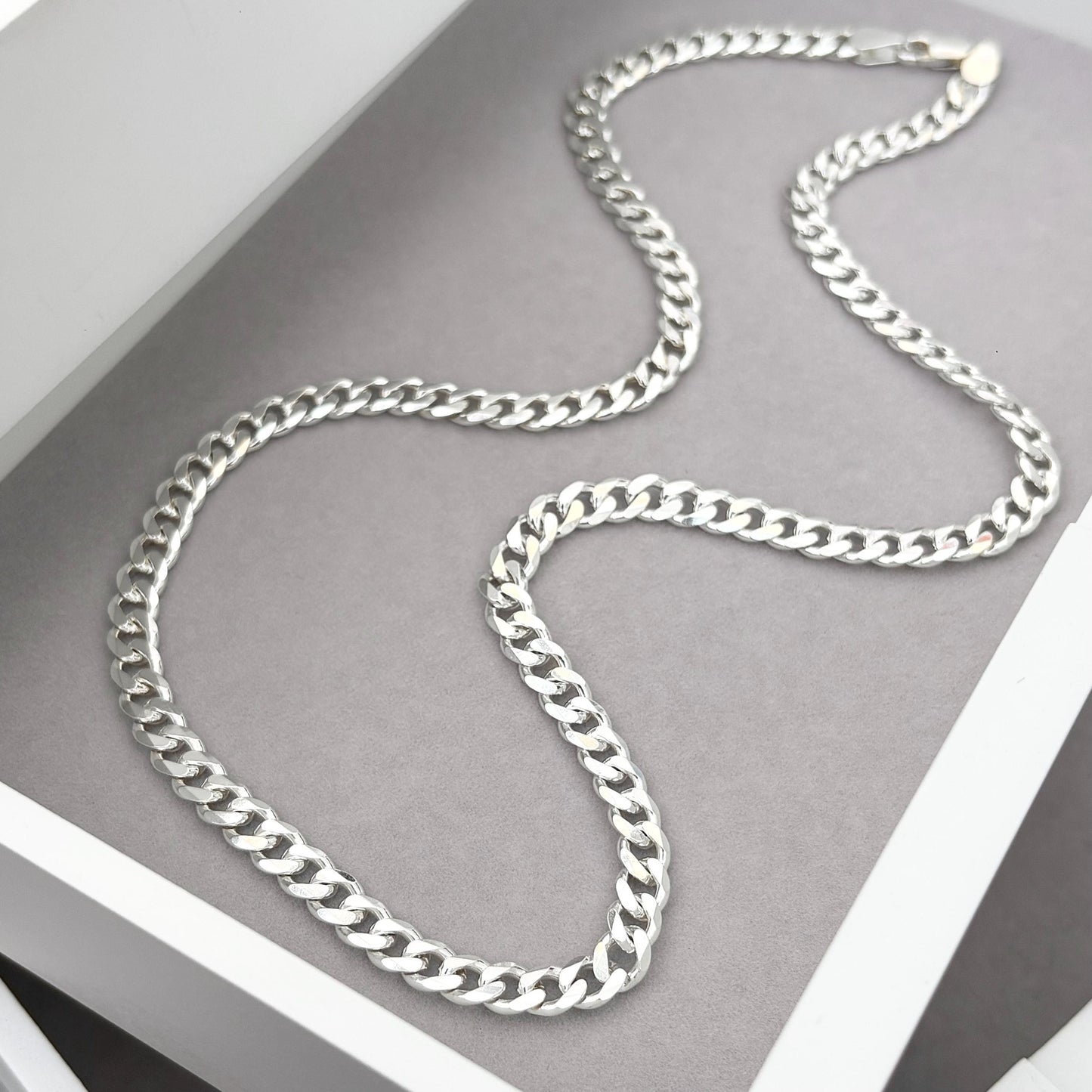 Sample sale - Polished solid sterling silver heavy 5.7mm wide curb chain