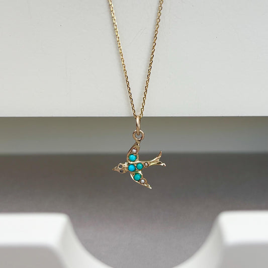 Vintage 9ct yellow Gold Dainty Turquoise and Pearl Bird Charm Pendant Chain Necklace