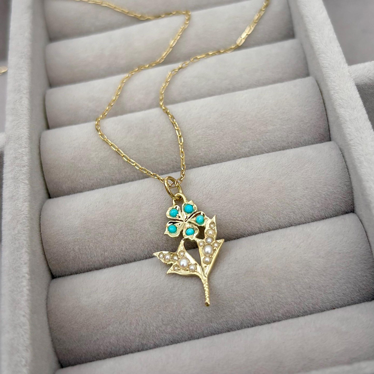 Vintage 14ct yellow Gold Turquoise and Pearl Flower Charm Pendant Chain Necklace