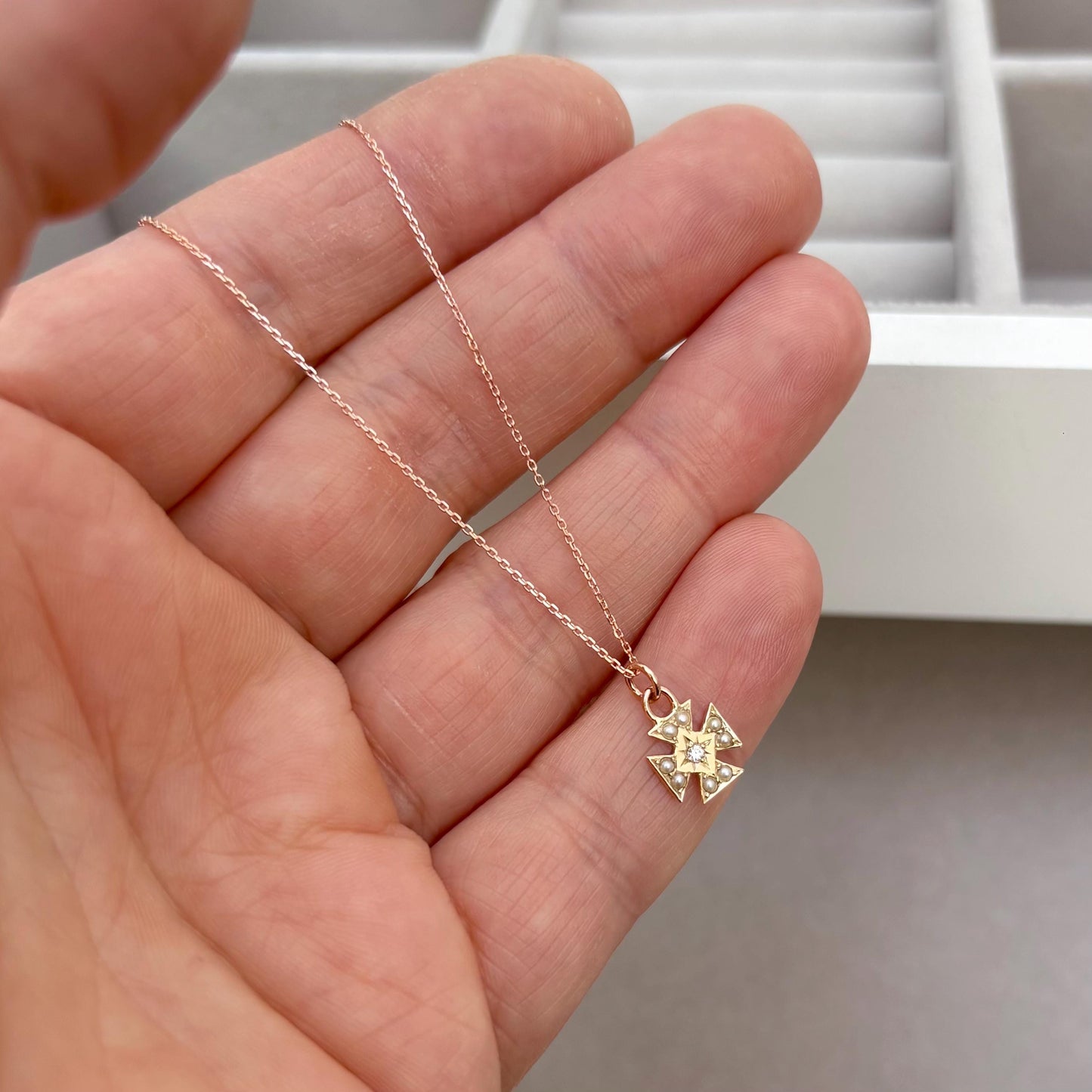 Vintage 9ct rose Gold Dainty Diamond Pearl Maltese Cross Charm Pendant Chain Necklace
