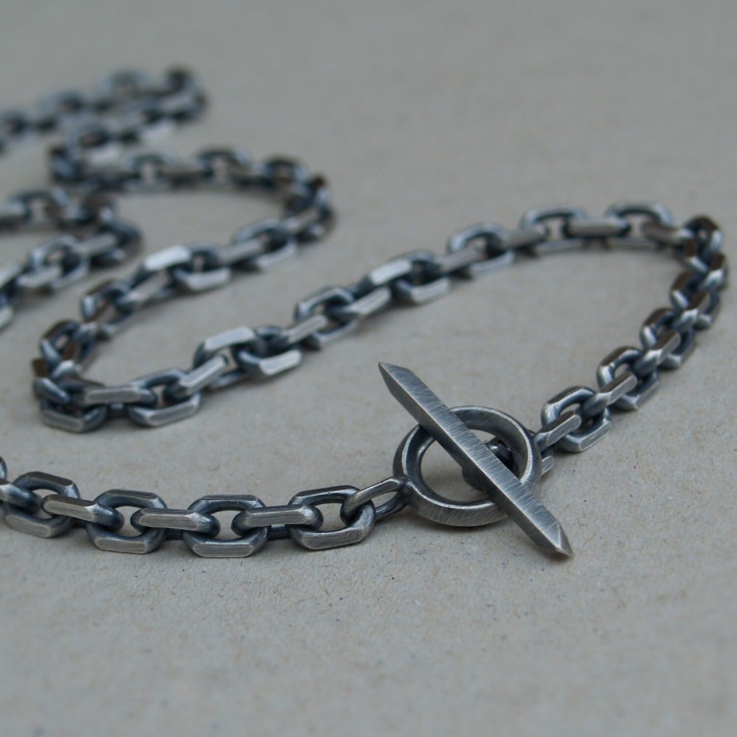 Oxidised or polished solid silver extra heavy 6.6mm wide diamond cut trace chain with a unique T-bar design - Men's jewellery