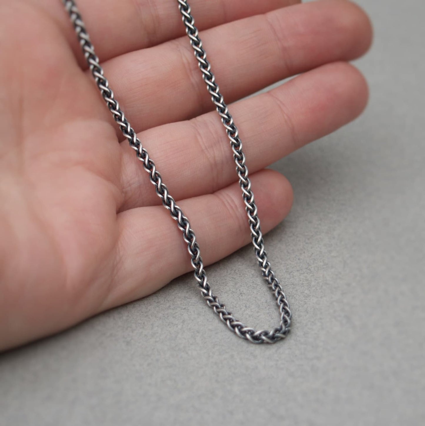 Oxidised or polished silver 2.5mm wide spiga chain