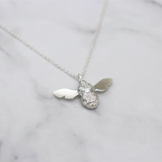 Solid silver garden bumblebee pendant on a  1.2mm wide trace chain