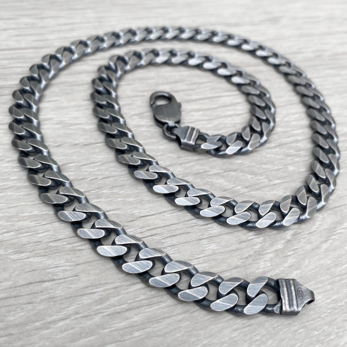 Men's oxidised heavy silver curb chain - 80g - 9.2mm wide - 22 inch length