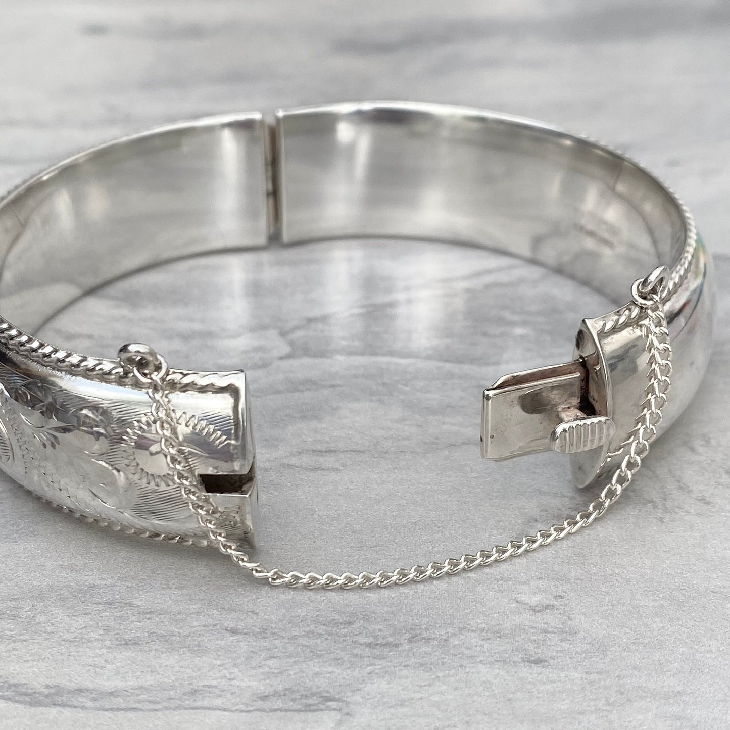 Vintage sterling silver engraved cuff bangle - 1970s