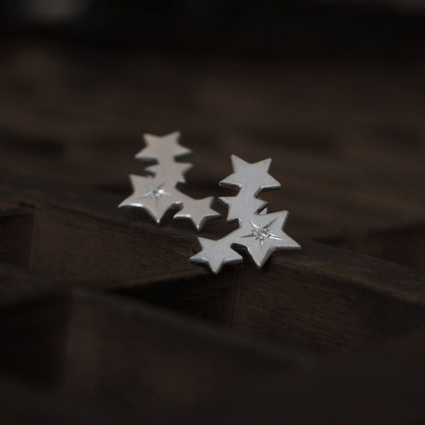 Handmade silver star engraved set diamond four star design stud earrings