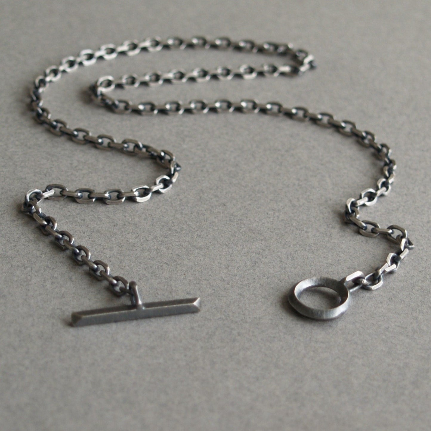 Oxidised or polished solid silver 4.2mm wide diamond cut trace chain with a unique T-bar design - Men's Jewellery